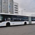 Autobus Mercedes – Benz CapaCity L –  nejdelší Mercedes na světě testují v Praze
