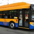 Trolejbusy Škoda,  které jezdí i bez trolejí v Brně