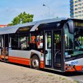 Dopravní podnik hl. m. Prahy právě testuje hybridní autobus Solaris