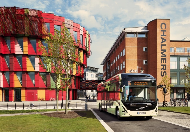 Volvo Electric Bus 2015_5