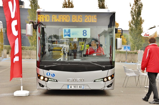 ISUZU Busworld 2015 10
