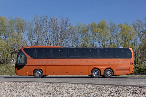 P_Bus_EOT_Tourliner_2015-02