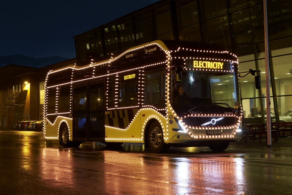 ElectriCity_Christmas_Bus_2015