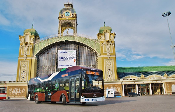 Tři "stoprocentní" elektrobusy se také objevily na veletrhu CZECHBUS v Praze, foto: Zdeněk Nesveda