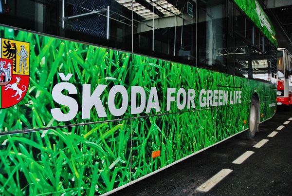 PMDP, nejmodernější evropské depo pro autobusy a trolejbusy. Hybridní autobus Škoda (foto: Zdeněk Nesveda)