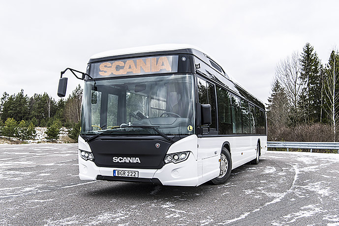 Na konci roku 2017 začne Scania ve švédském Östersundu testovat elektrický autobus s akumulátory (foto: Scania)