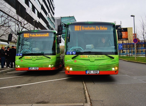 Od února 2016 jsou v provozu na linkách BB1 a BB2 v Praze 4 dva elektrobusy SOR EBN 9,5 (foto: Zdeněk Nesveda)
