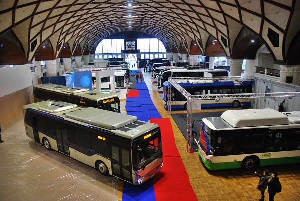 Veletrh CZECHBUS 2017, přípravy pokračují - přijely další autobusy