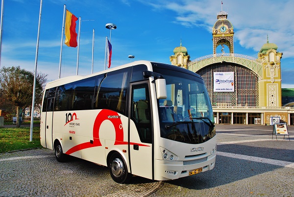 Autobus Turquoise, kterým jezdila vláda vystavený v roce 2016 na veletrhu CZECHUBS v Praze (foto: Zdeněk Nesveda)