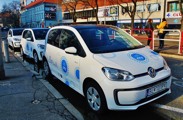Elektromobily neodmyslitelná součást blízké budoucnosti chytrých měst (ilustrační foto: Zdeněk Nesveda)