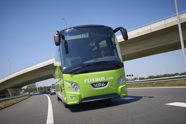 VDL Futura v barvách FlixBus (foto:VDL)