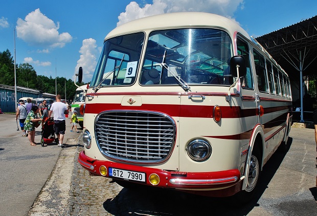 Celostátní sraz historických autobusů - RTO KLUB Lešany 2018 