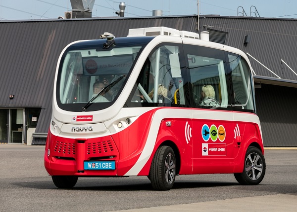 Wiener Linien testuje první autonomní e-bus.