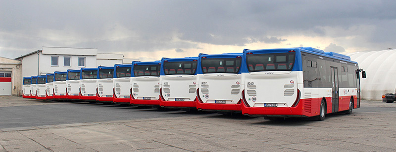 Nových 15 autobusů Iveco Crossway Low Entry Line CNG 12 m pro ČSAD Střední Čechy