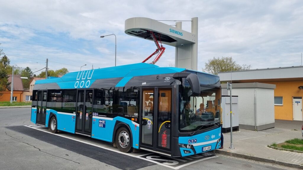 Dobíjení nových elektrobusů Solaris zajistí dobíjecí infrastruktura Siemens 